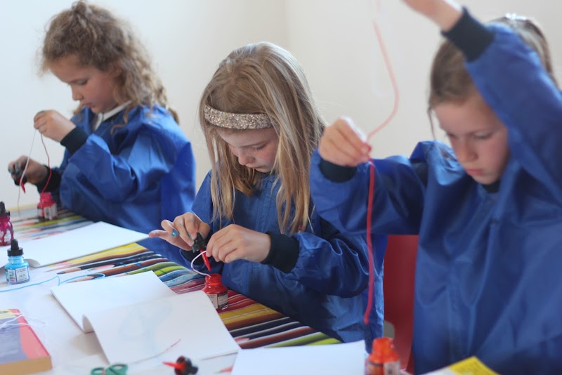 Kids Art Classes photo 3