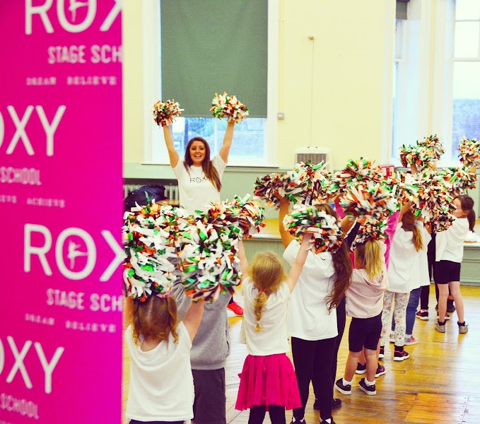 Performing Arts Classes at Roxy Stage School