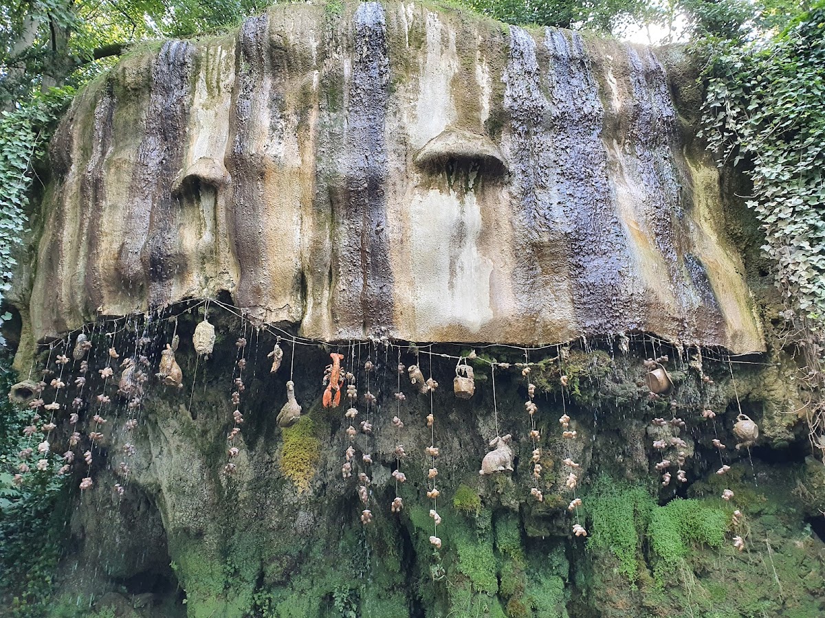 Mother Shipton's Cave photo 3