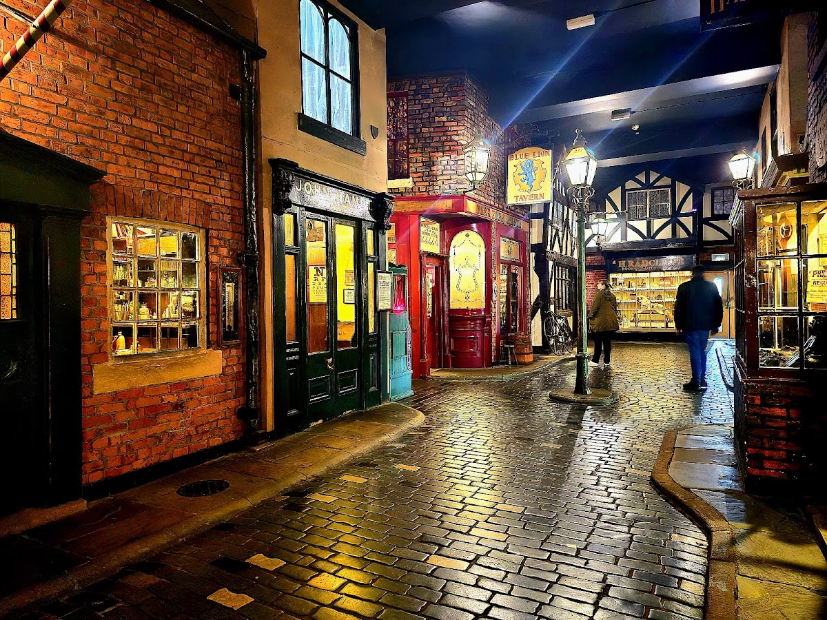 Salford Museum & Art Gallery photo 3