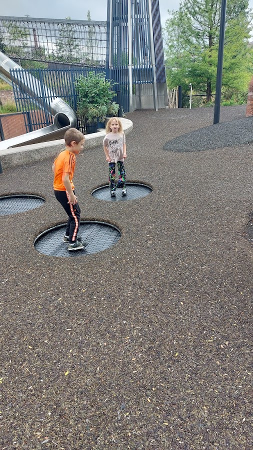Mayfield Park Playground photo 5