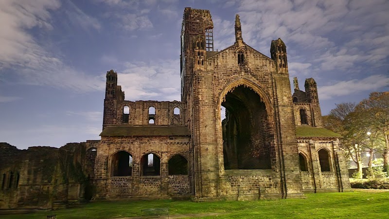 Kirkstall Abbey photo 3