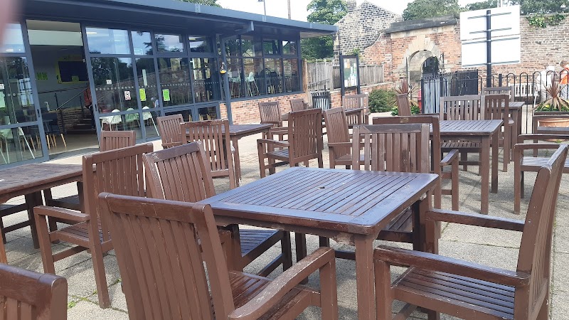 Tropical World Cafe photo 2