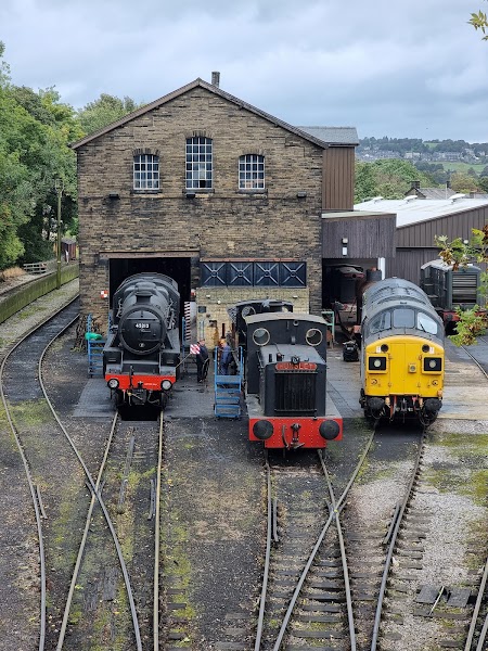 Keighley & Worth Valley Railway photo 3