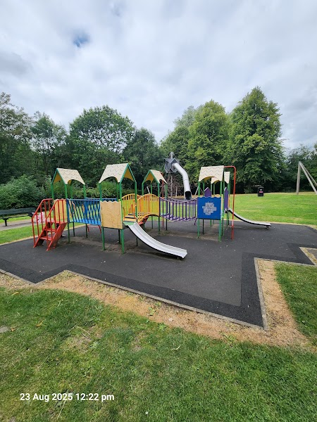 Lightoaks Park Children's Play Area